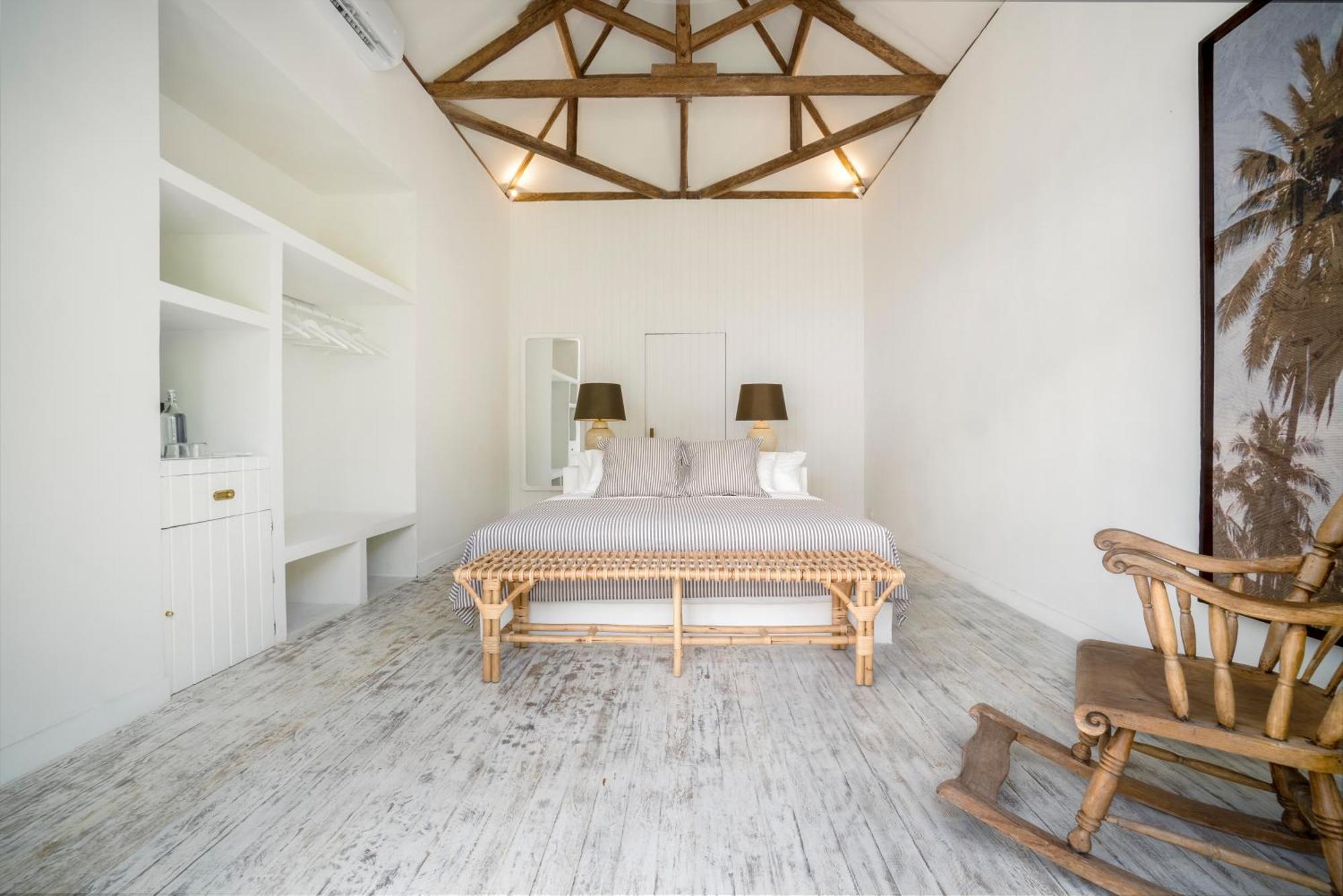 Ria Uluwatu, Tropical Chic Hotel 外观 照片